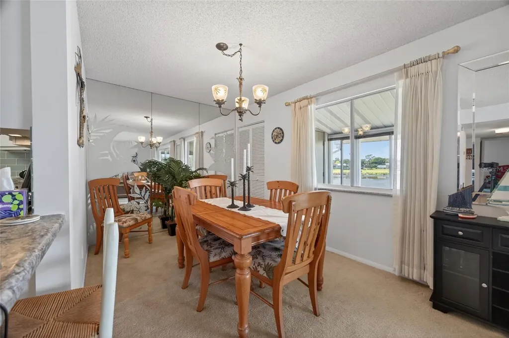 569 Midway Drive Ocala FL 34472