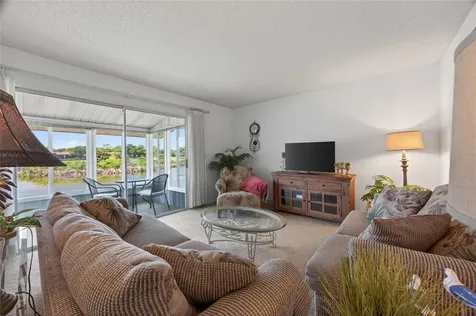 569 Midway Drive Ocala FL 34472