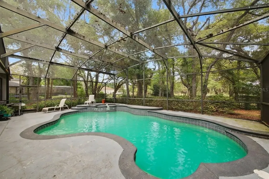 4323 Caledonia Avenue Apopka FL 32712