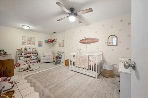 2119 W Henry Avenue Tampa FL 33603