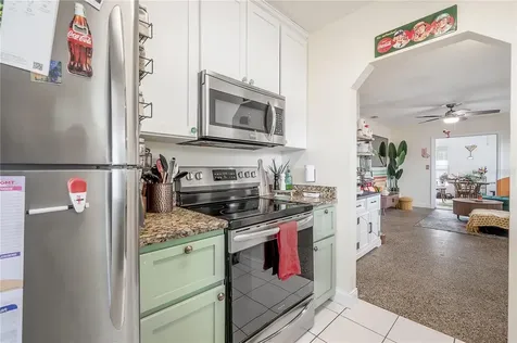 2119 W Henry Avenue Tampa FL 33603