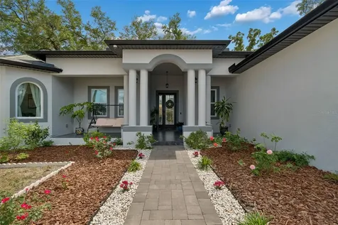106 W 122nd Avenue Tampa FL 33612
