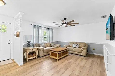 680 N Apache Circle Deltona FL 32725