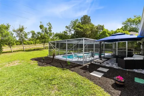 680 N Apache Circle Deltona FL 32725