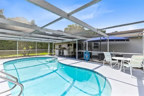 680 N Apache Circle Deltona FL 32725