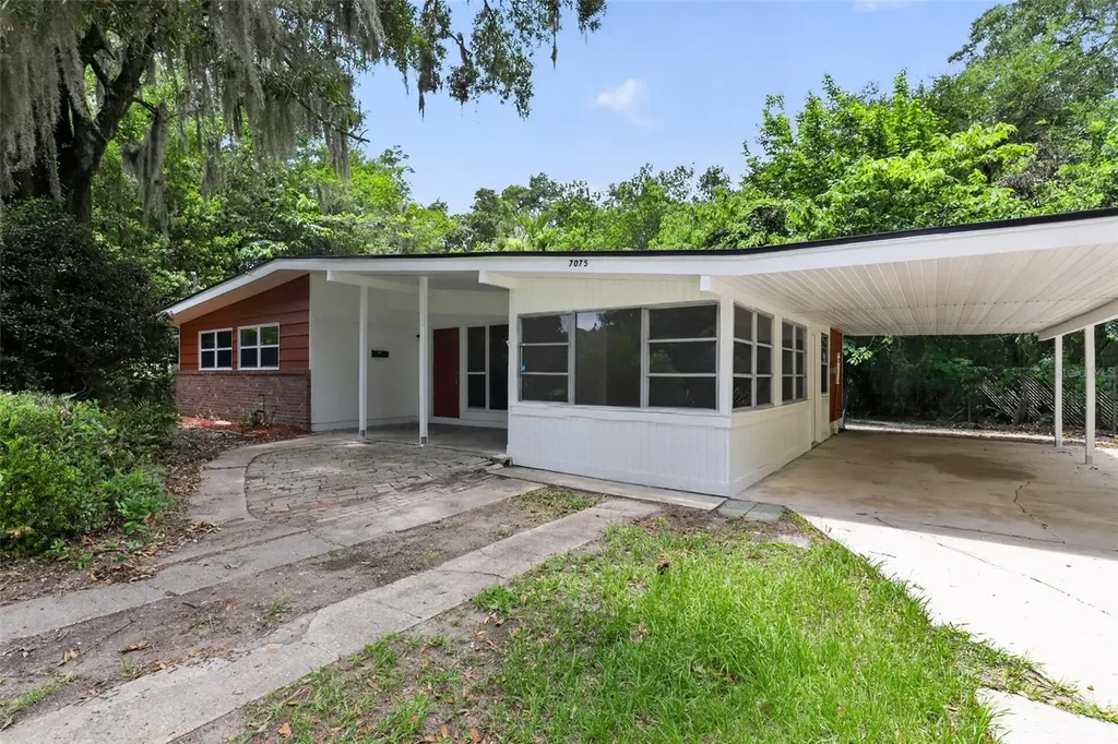 7075 Fontainebleau Crescent Jacksonville FL 32211