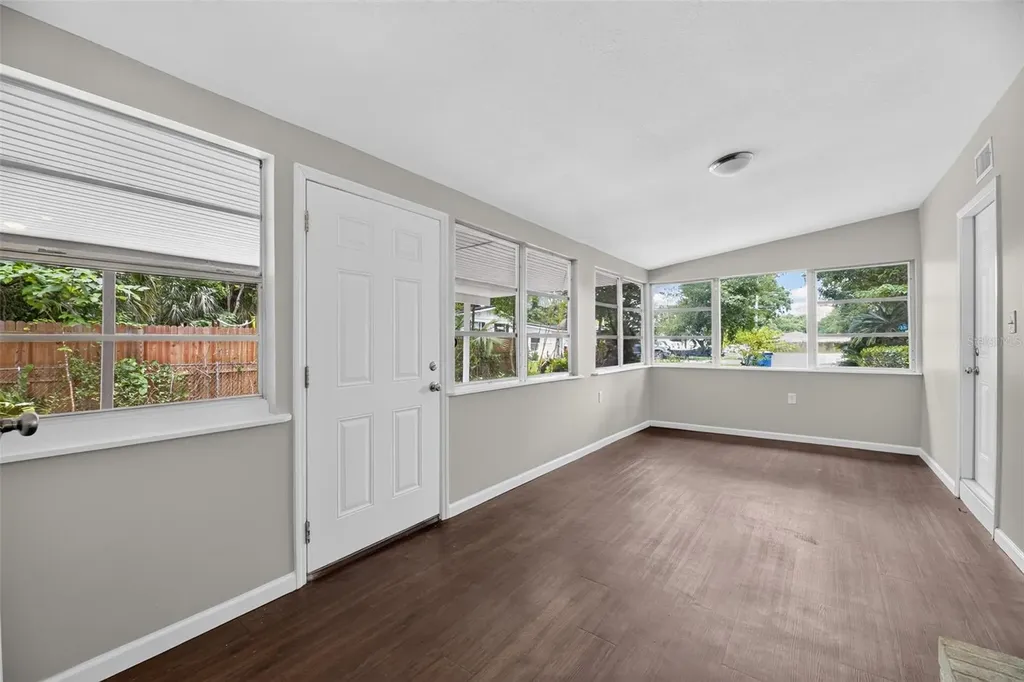 7075 Fontainebleau Crescent Jacksonville FL 32211