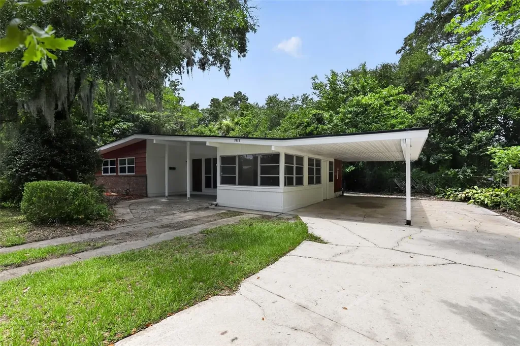 7075 Fontainebleau Crescent Jacksonville FL 32211