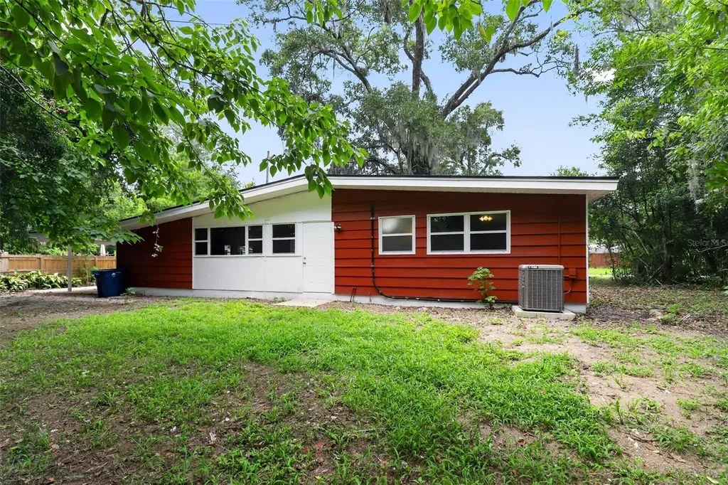 7075 Fontainebleau Crescent Jacksonville FL 32211