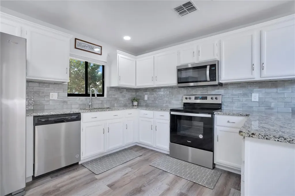 2531 Abney Avenue Orlando FL 32833