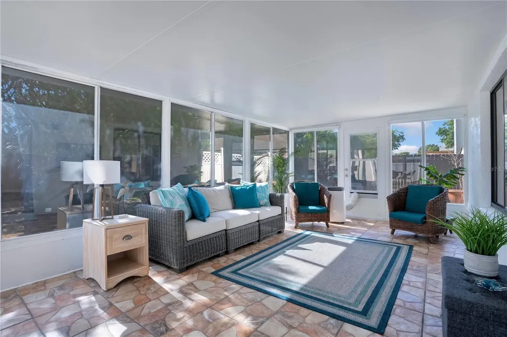 2531 Abney Avenue Orlando FL 32833