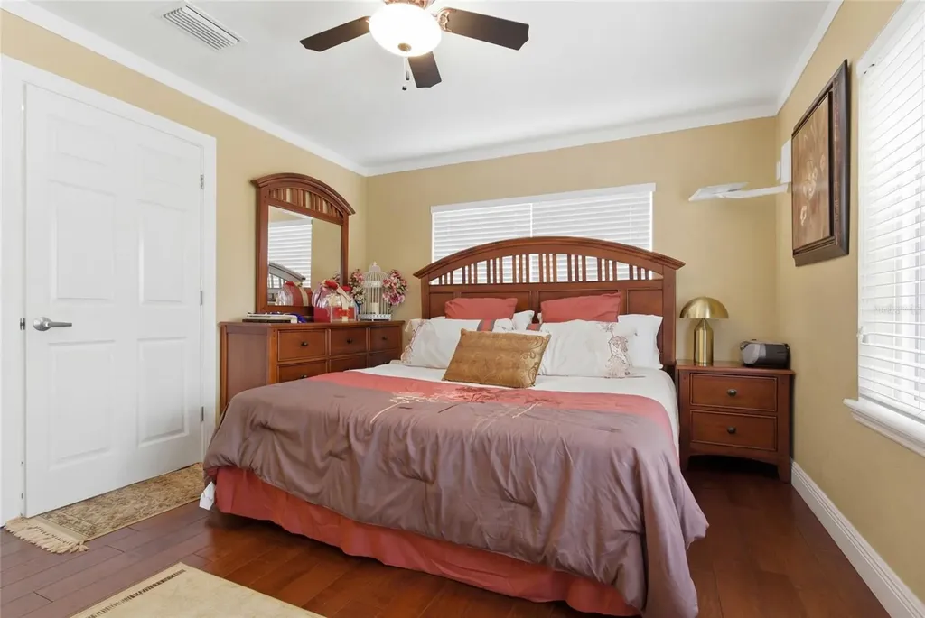 303 Sunny Lane Belleair FL 33756