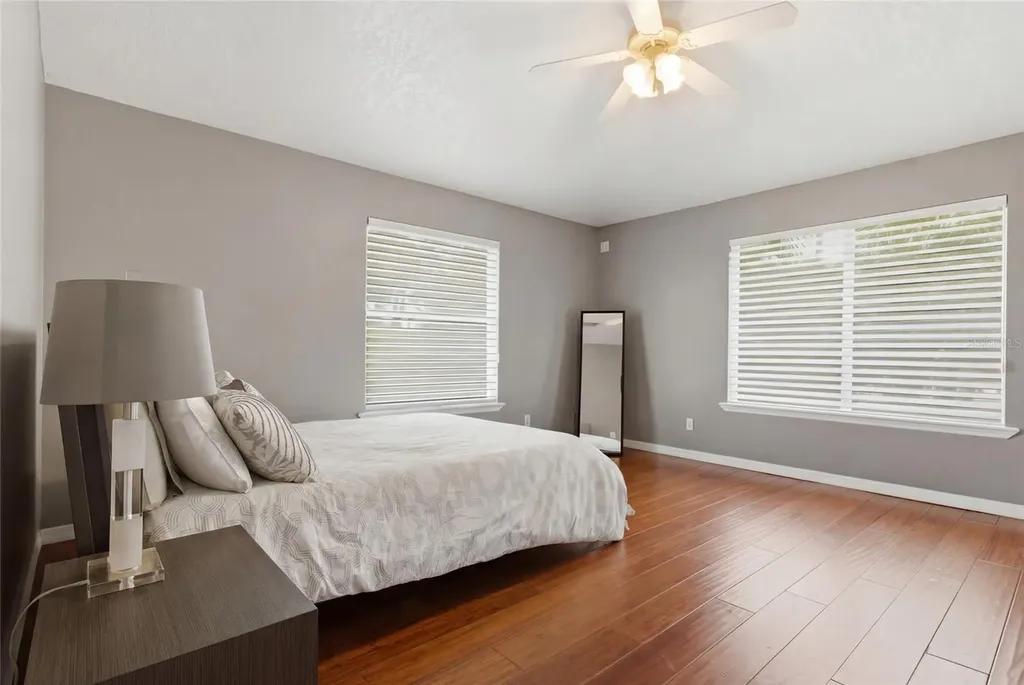 303 Sunny Lane Belleair FL 33756