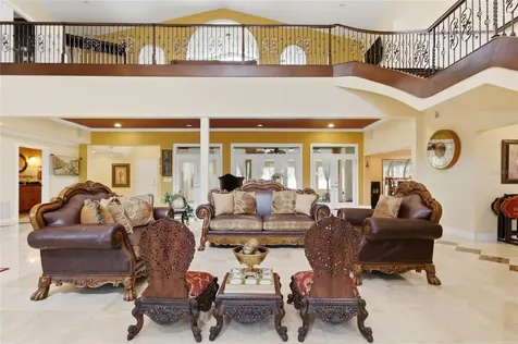 303 Sunny Lane Belleair FL 33756