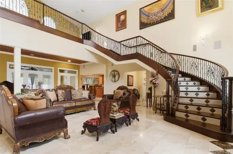 303 Sunny Lane Belleair FL 33756