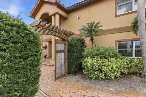 303 Sunny Lane Belleair FL 33756