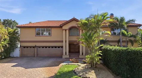 303 Sunny Lane Belleair FL 33756