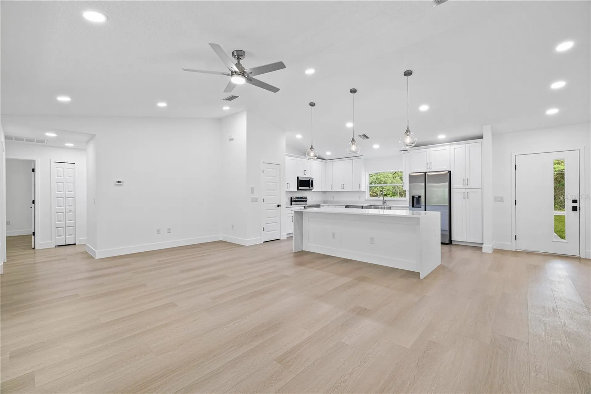 2812 W Gaspar Drive Citrus Springs FL 34433