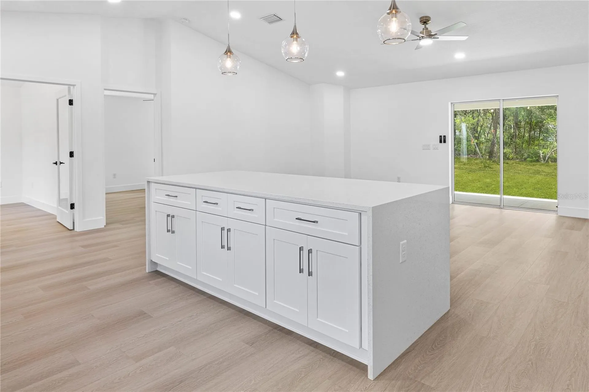2812 W Gaspar Drive Citrus Springs FL 34433