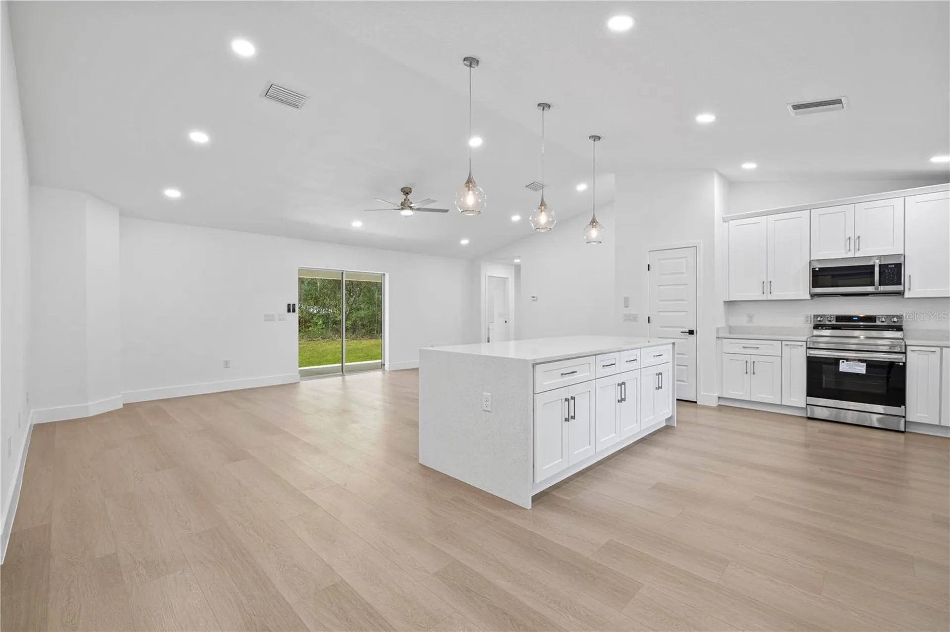 2812 W Gaspar Drive Citrus Springs FL 34433