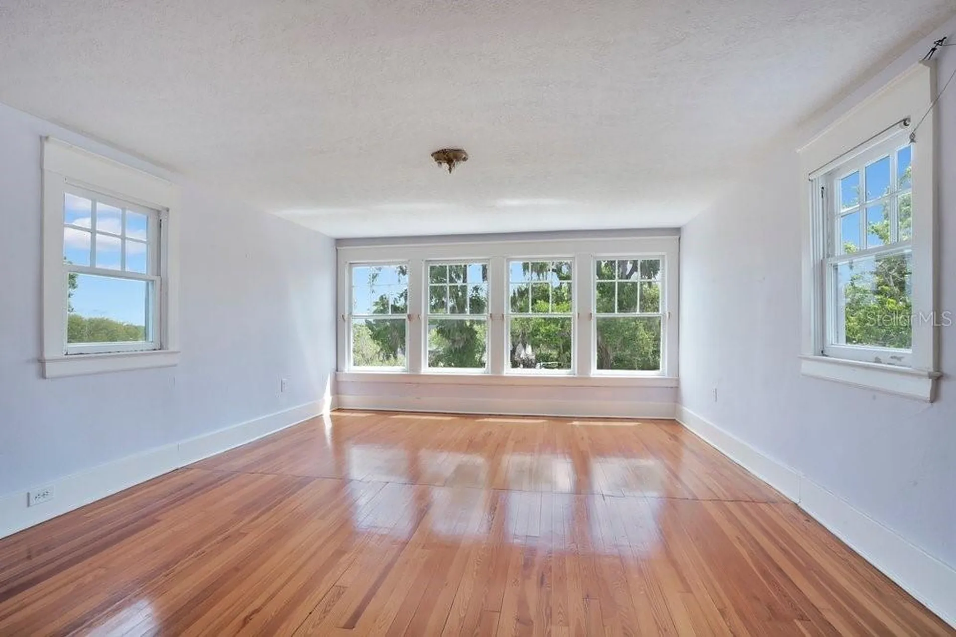 1565 Forest Avenue Winter Park FL 32789