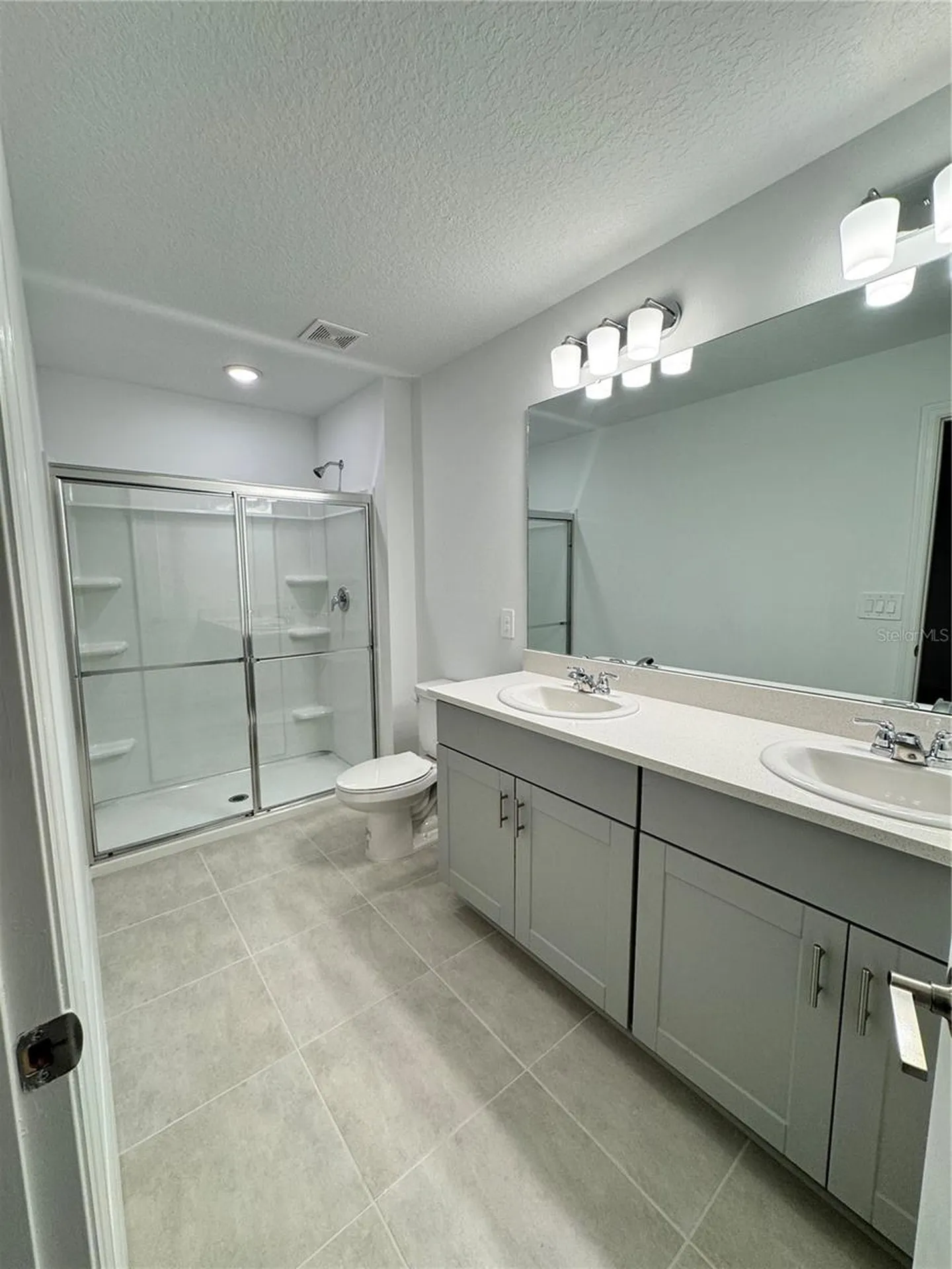 1304 Drake Ridge Drive Kissimmee FL 34744