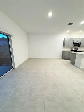 1304 Drake Ridge Drive Kissimmee FL 34744