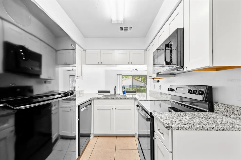 2635 SW 35th Place Gainesville FL 32608