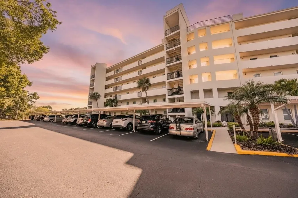 225 Country Club Drive Largo FL 33771
