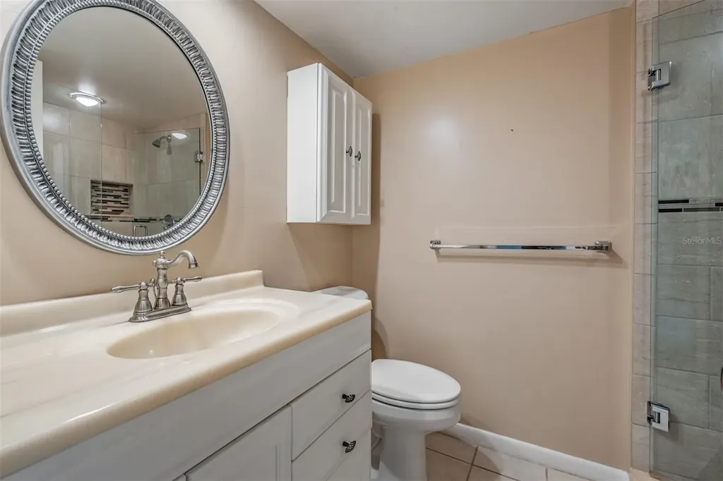 225 Country Club Drive Largo FL 33771