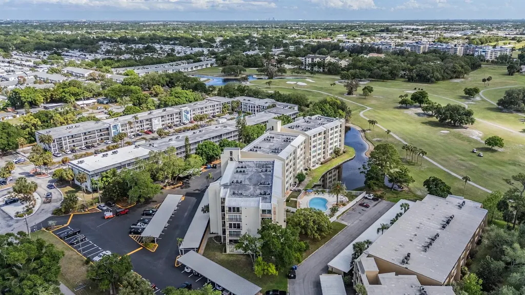 225 Country Club Drive Largo FL 33771