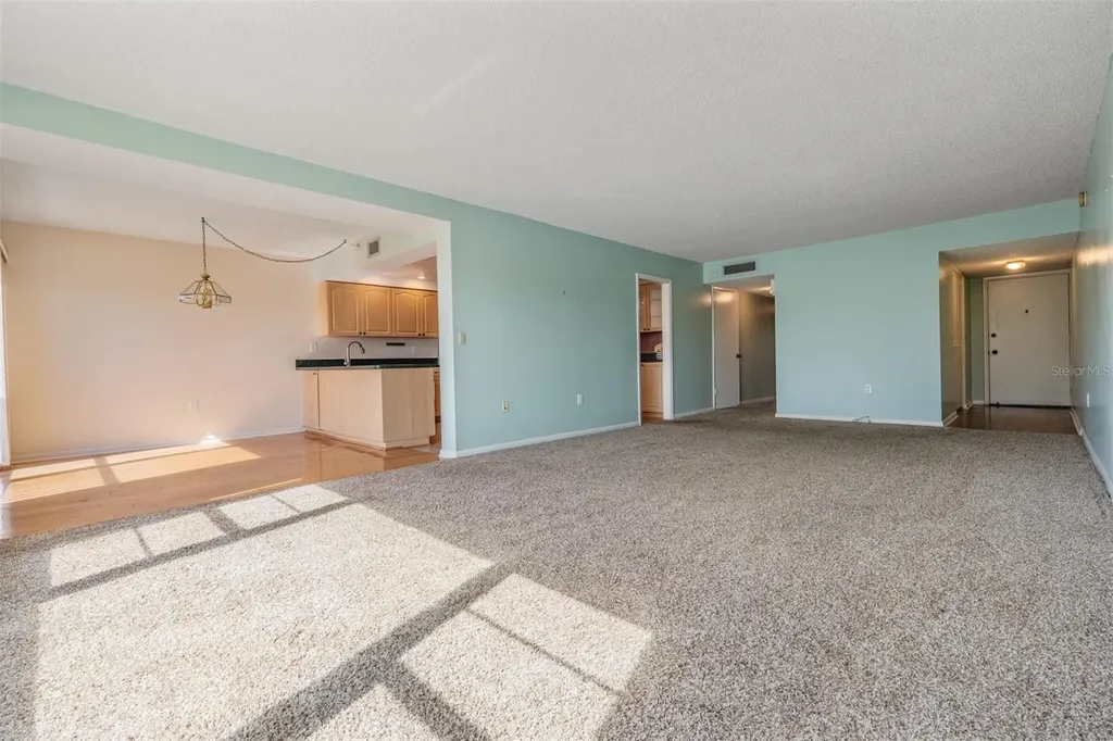 225 Country Club Drive Largo FL 33771