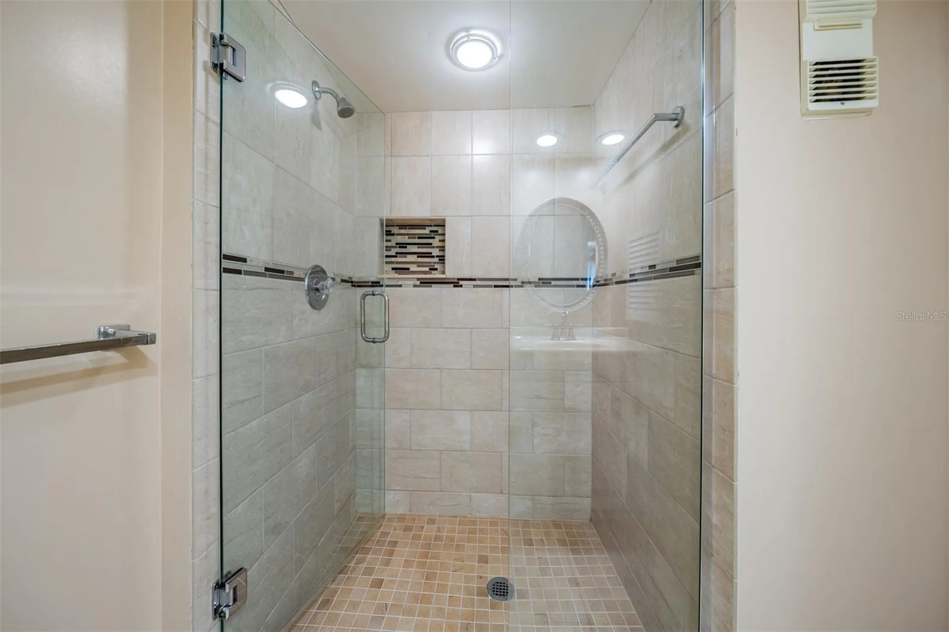 225 Country Club Drive Largo FL 33771