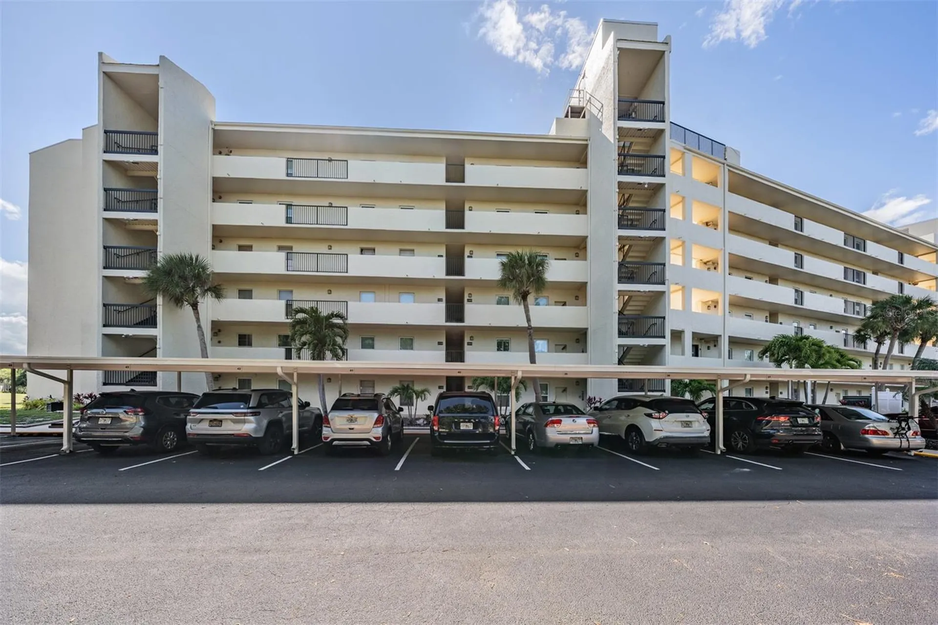 225 Country Club Drive Largo FL 33771