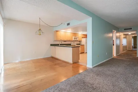 225 Country Club Drive Largo FL 33771