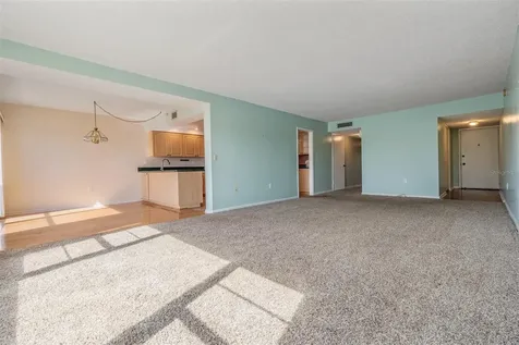 225 Country Club Drive Largo FL 33771