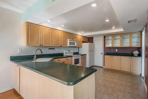 225 Country Club Drive Largo FL 33771