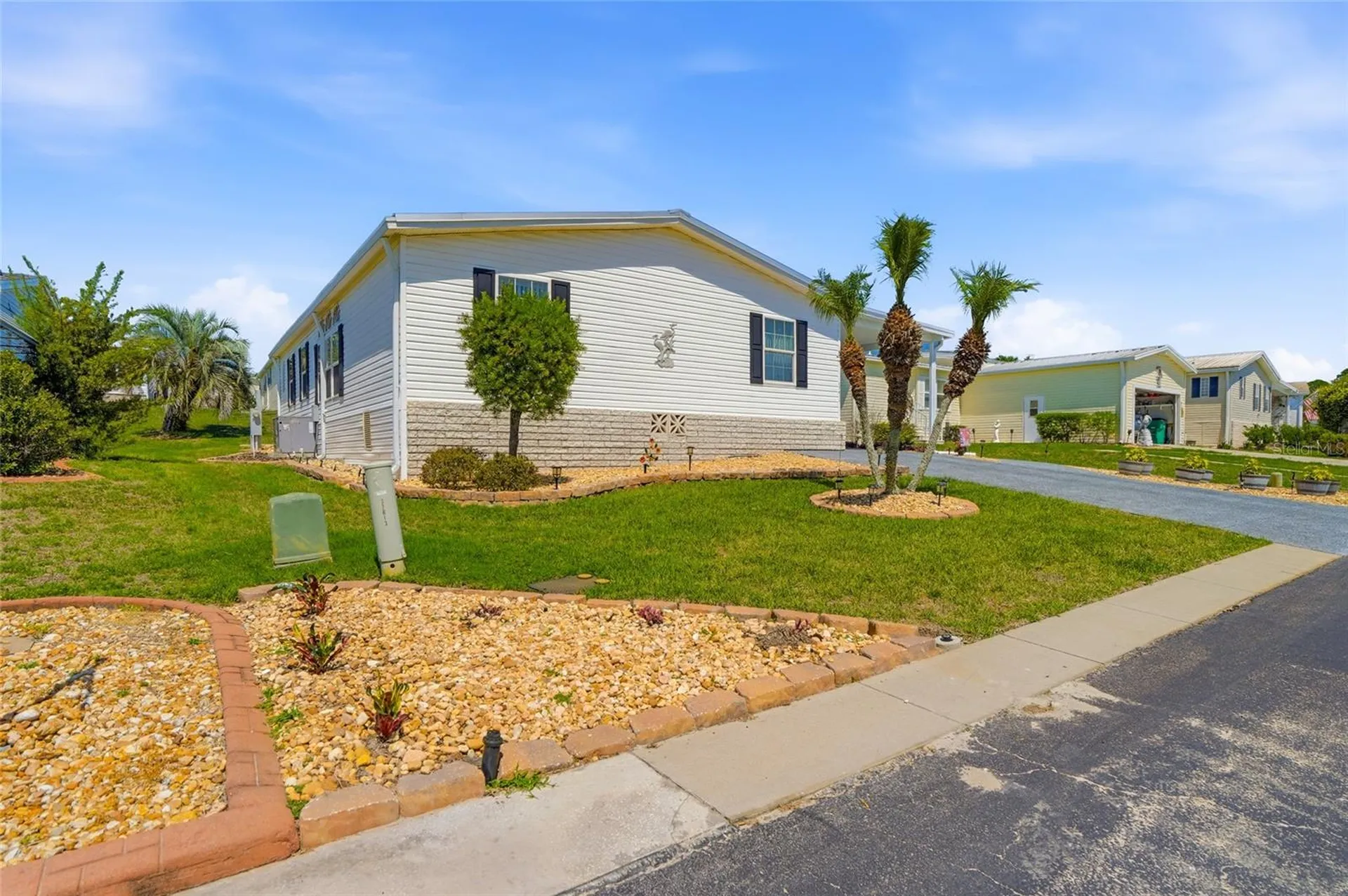 37613 Neukom Avenue Zephyrhills FL 33541