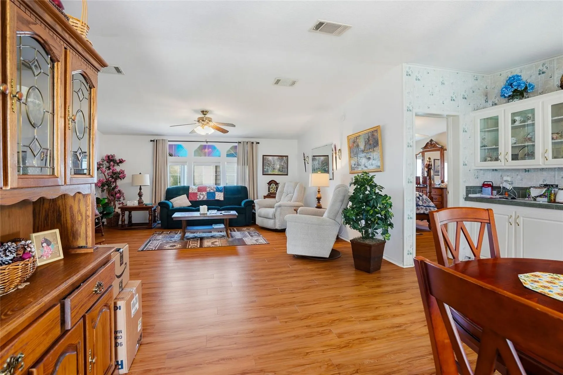 37613 Neukom Avenue Zephyrhills FL 33541