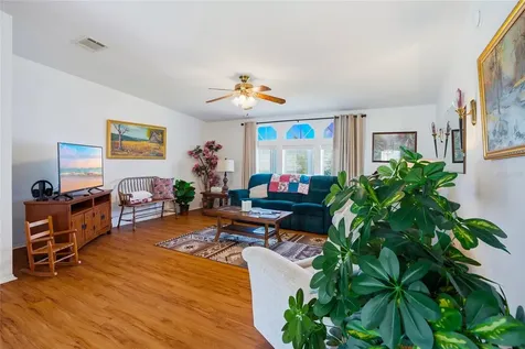 37613 Neukom Avenue Zephyrhills FL 33541