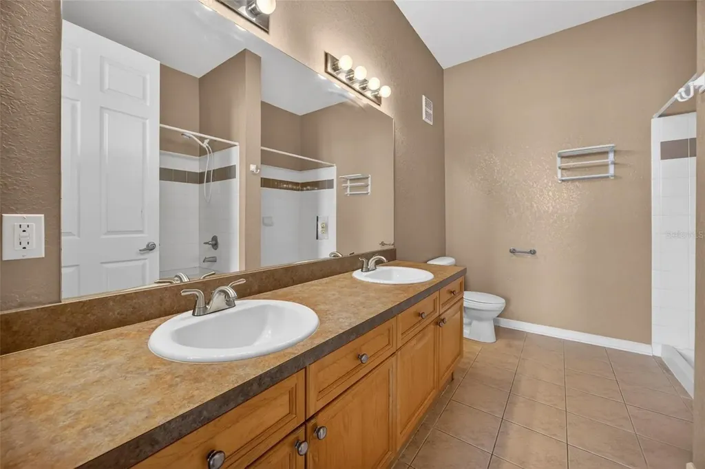 620 Terrace Ridge Circle Davenport FL 33896