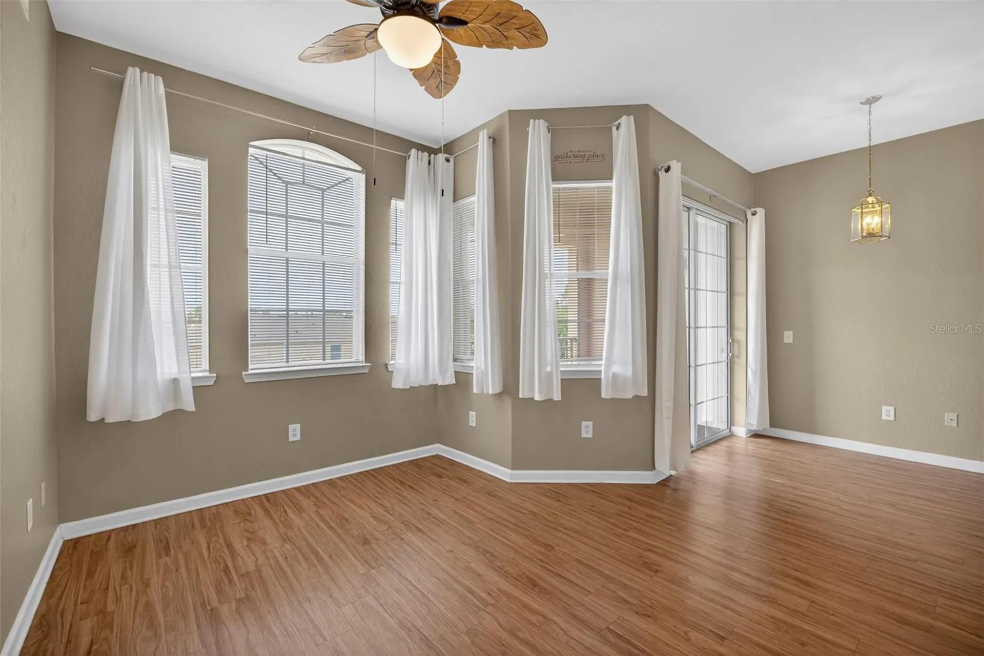 620 Terrace Ridge Circle Davenport FL 33896