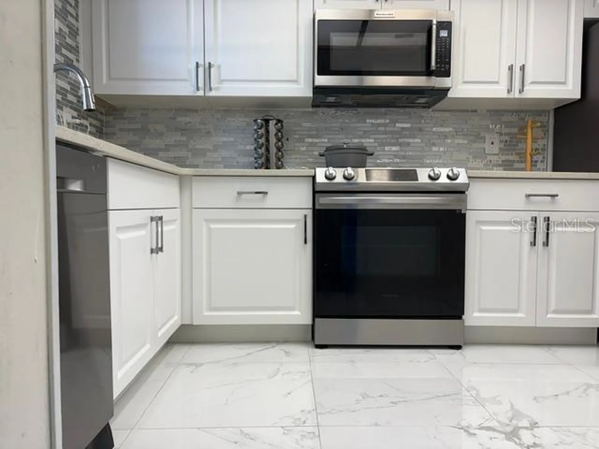 9700 Starkey Road Seminole FL 33777