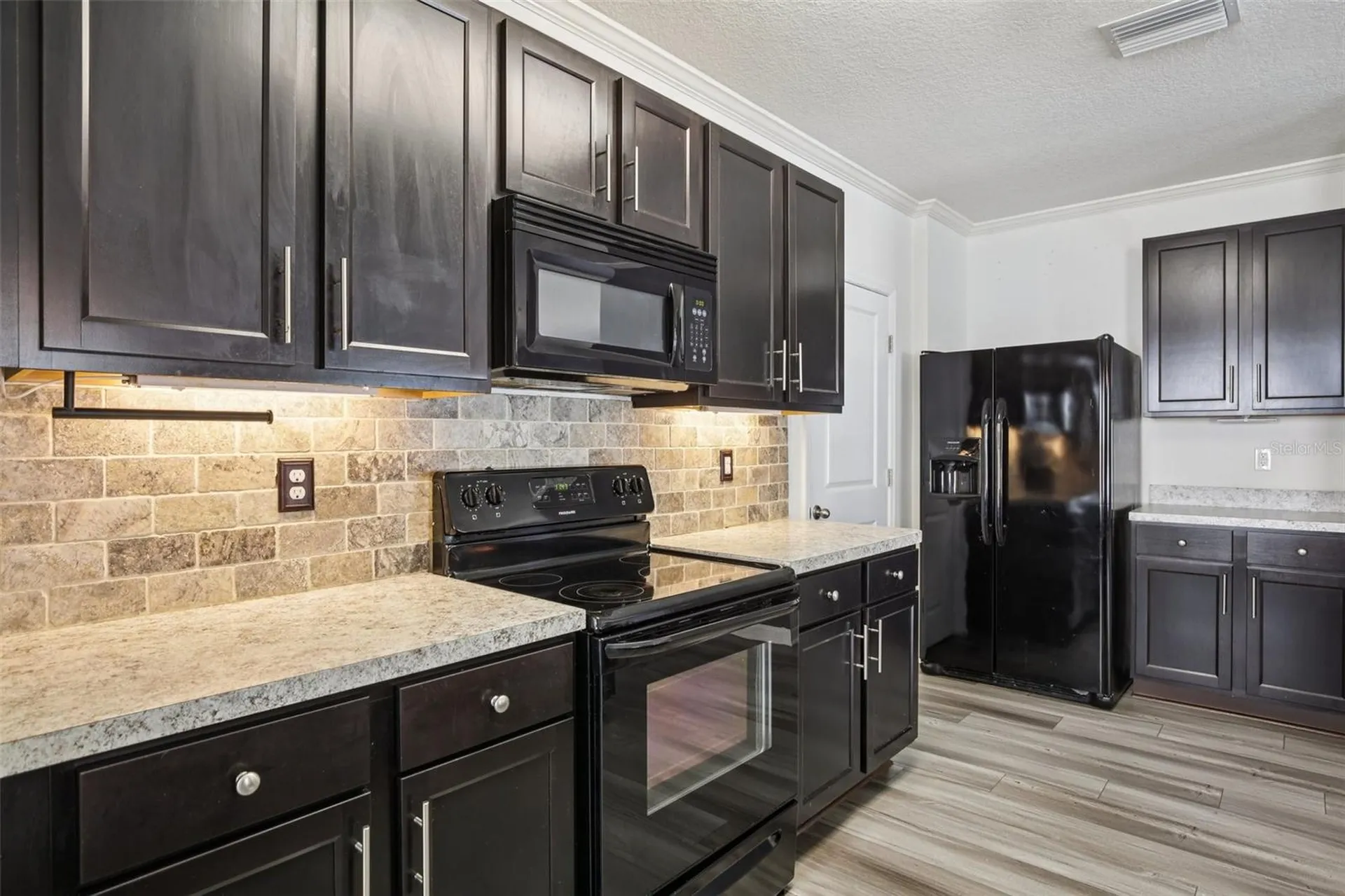 814 Wiltonway Drive Plant City FL 33563