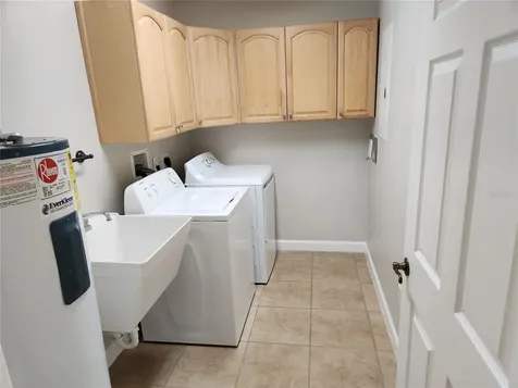 6312 Buford Street Orlando FL 32835