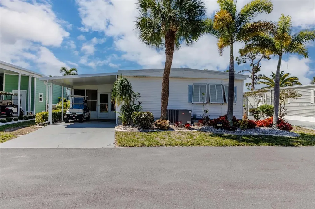2100 Kings Highway Port Charlotte FL 33980