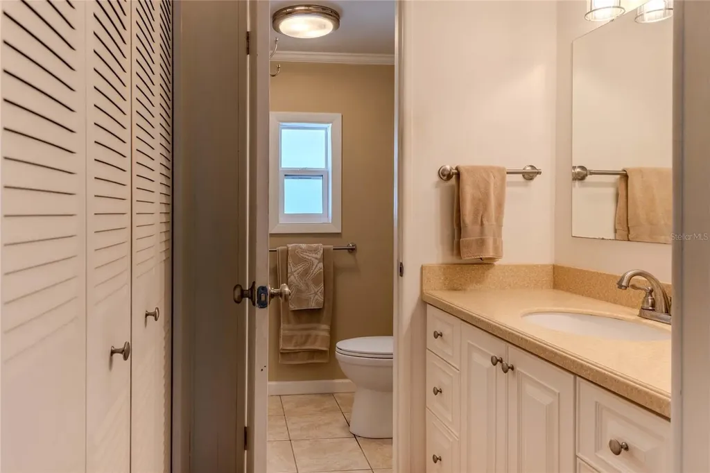 2100 Kings Highway Port Charlotte FL 33980