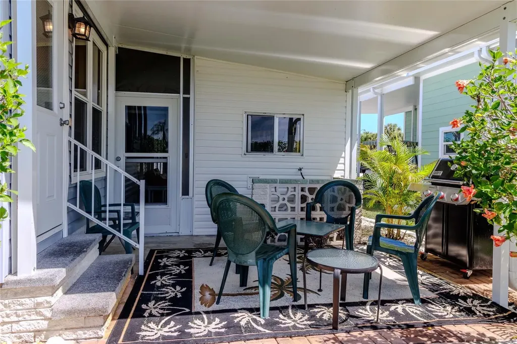 2100 Kings Highway Port Charlotte FL 33980