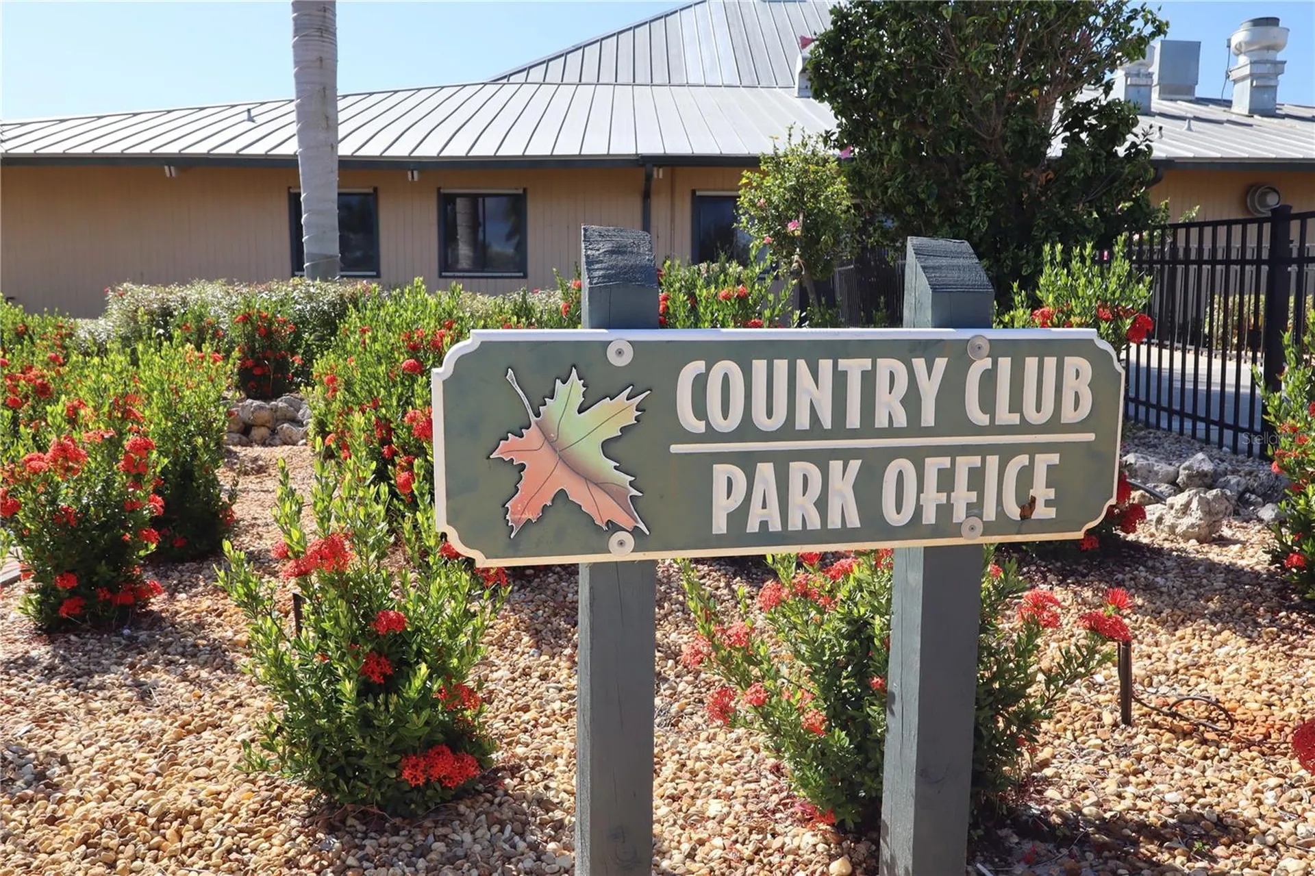 2100 Kings Highway Port Charlotte FL 33980