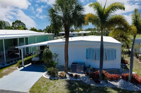 2100 Kings Highway Port Charlotte FL 33980